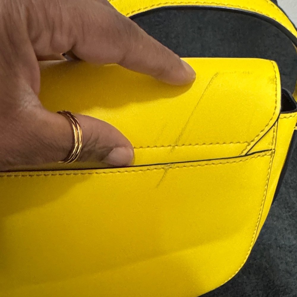 Ralph Lauren Yellow Leather Crossbody with Tassel Charm - Picture 3 of 11